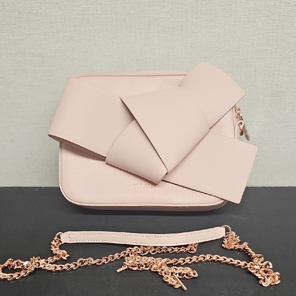 TED BAKER LONDON GIANT KNOT CAMERA BAG BFPM-10-162